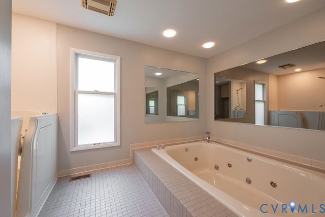 12910 Sir Scott Ter, Chester, VA 23831