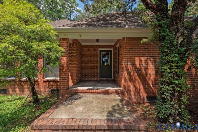 12910 Sir Scott Ter, Chester, VA 23831