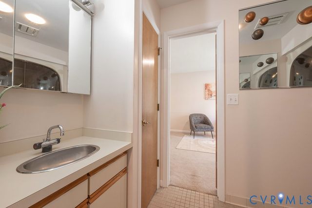 12910 Sir Scott Ter, Chester, VA 23831
