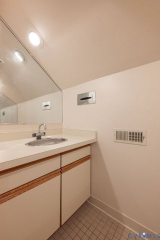 12910 Sir Scott Ter, Chester, VA 23831