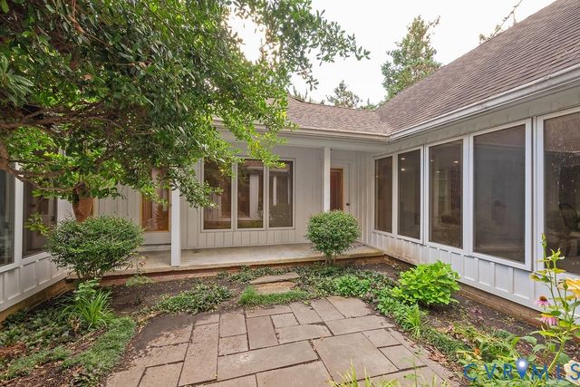 12910 Sir Scott Ter, Chester, VA 23831