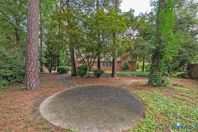 12910 Sir Scott Ter, Chester, VA 23831