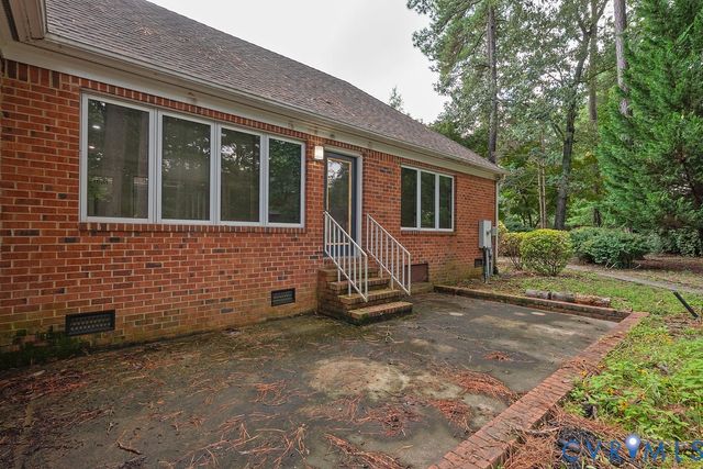 12910 Sir Scott Ter, Chester, VA 23831