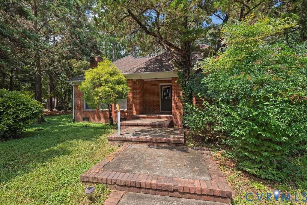 12910 Sir Scott Ter, Chester, VA 23831