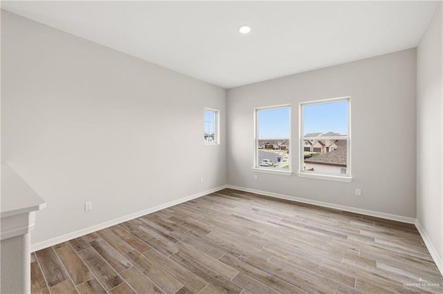1440 E Silos Avenue, Edinburg, TX 78542