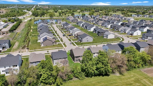 2225 Bent Grass Way, Bolingbrook, IL 60490