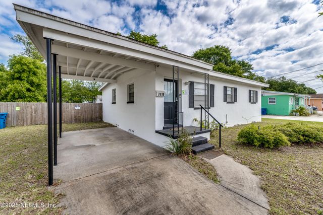 7419 MERRILL Road, Jacksonville, FL 32277