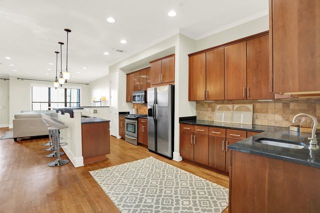 358 N Island Dr Apt 105, Memphis, TN 38103