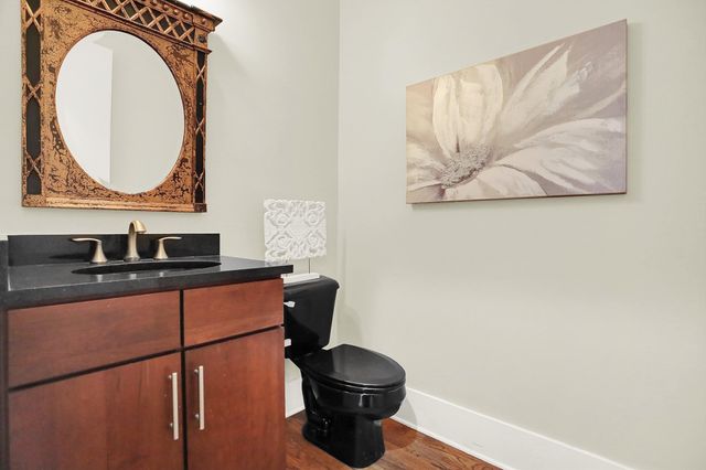 358 N Island Dr Apt 105, Memphis, TN 38103