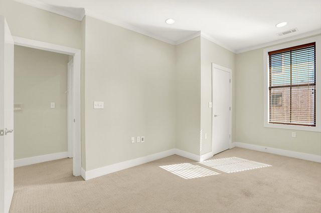 358 N Island Dr Apt 105, Memphis, TN 38103