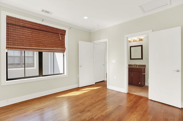 358 N Island Dr Apt 105, Memphis, TN 38103