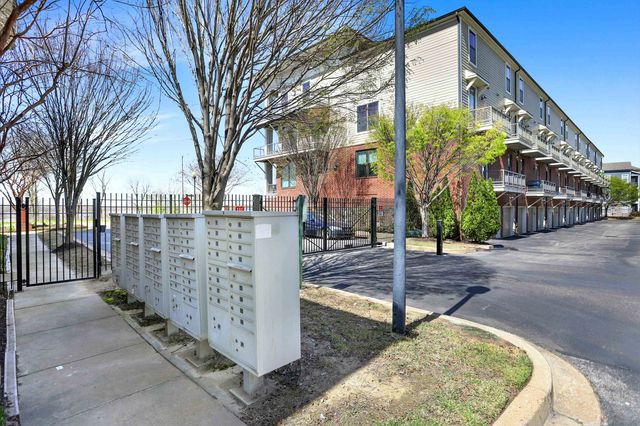 358 N Island Dr Apt 105, Memphis, TN 38103