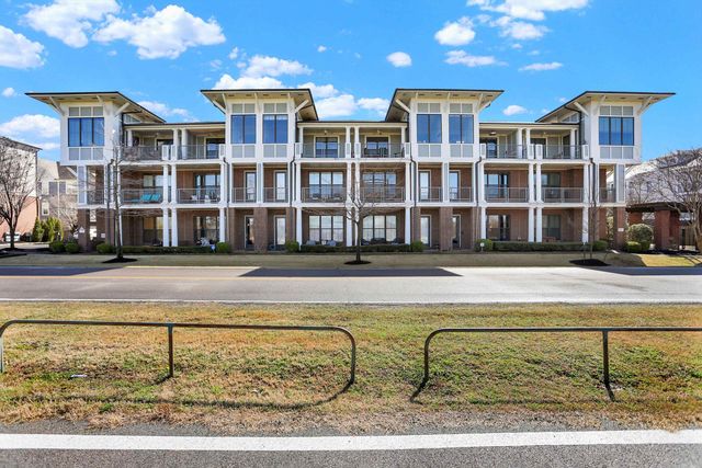 358 N Island Dr Apt 105, Memphis, TN 38103