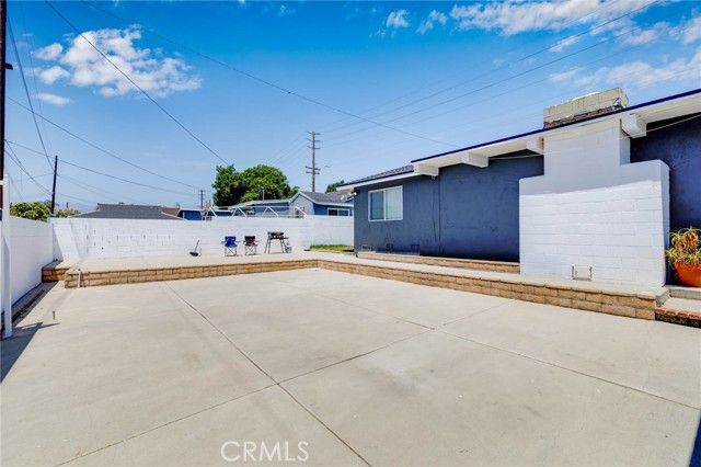 235 S Azusa, West Covina, CA 91791