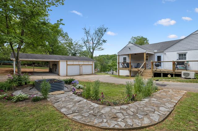 219 Rivermont Dr, Mcminnville, TN 37110