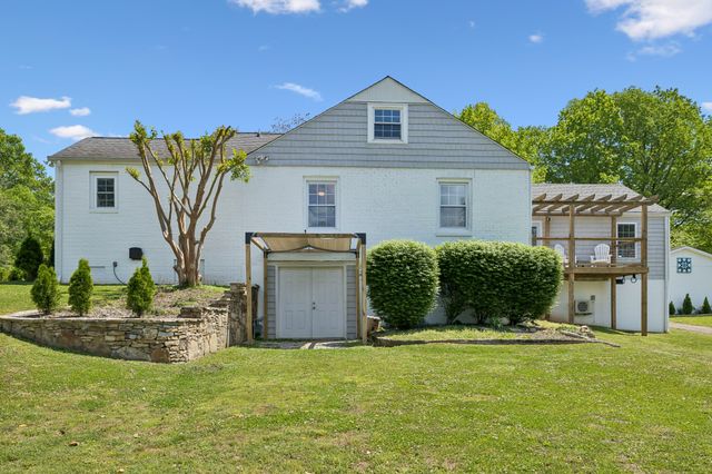 219 Rivermont Dr, Mcminnville, TN 37110