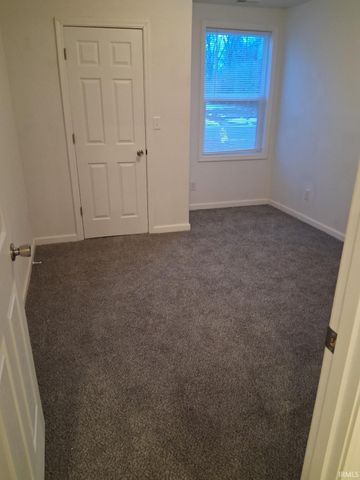 1242 Grant Avenue, Fort Wayne, IN 46803