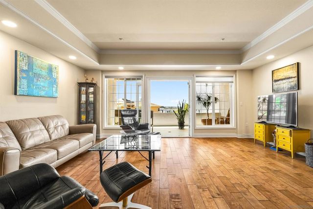 1128 Las Flores, Carlsbad, CA 92008
