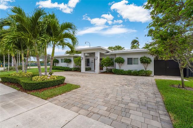 9641 SW 66th St, Miami, FL 33173