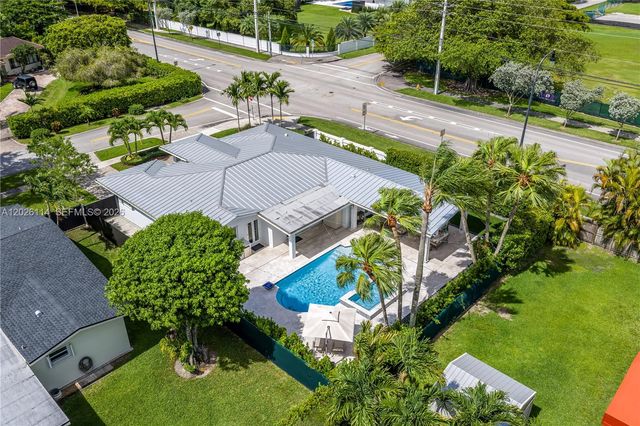9641 SW 66th St, Miami, FL 33173