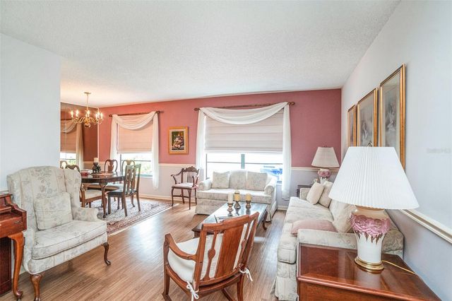 3335 FOXRIDGE CIRCLE, Tampa, FL 33618