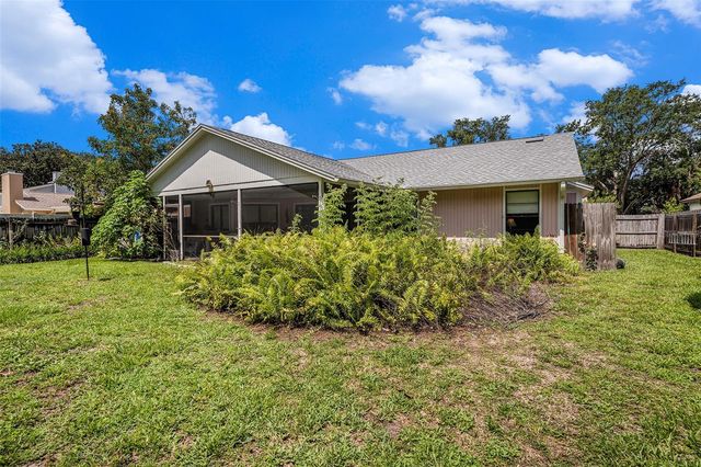 3335 FOXRIDGE CIRCLE, Tampa, FL 33618