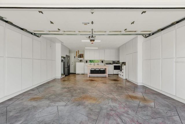 6625 BAYBROOKS CIRCLE, Tampa, FL 33617