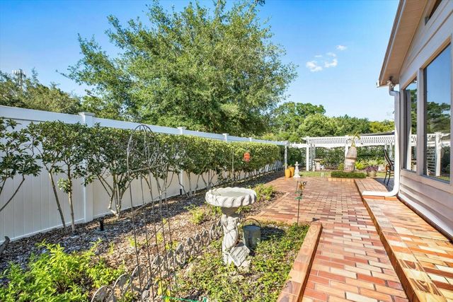6625 BAYBROOKS CIRCLE, Tampa, FL 33617