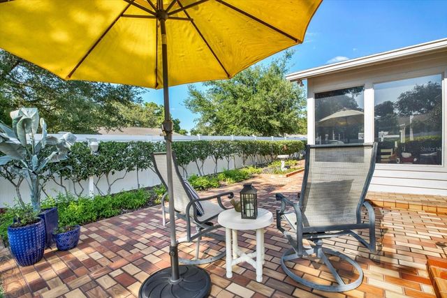 6625 BAYBROOKS CIRCLE, Tampa, FL 33617