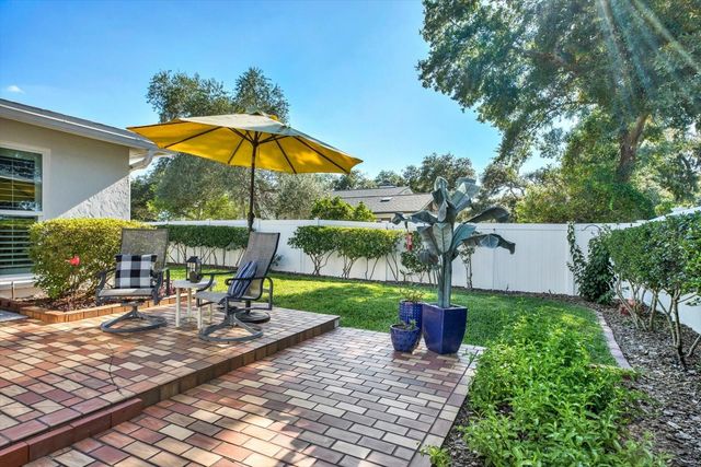 6625 BAYBROOKS CIRCLE, Tampa, FL 33617