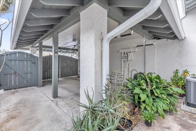 5214 CYPRESS CREEK DRIVE 103, Orlando, FL 32811