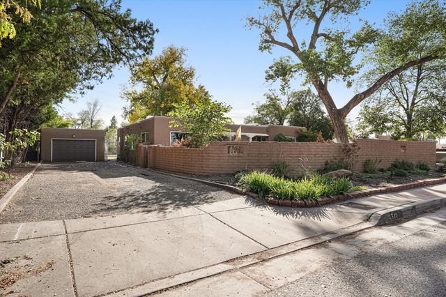310 La Plata Road NW, Albuquerque, NM 87107