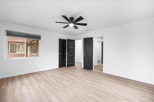 310 La Plata Road NW, Albuquerque, NM 87107