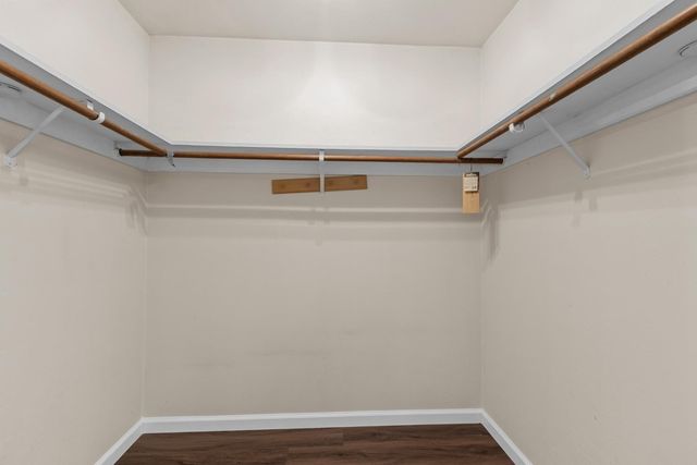 6439 Rolling Way, Carmichael, CA 95608