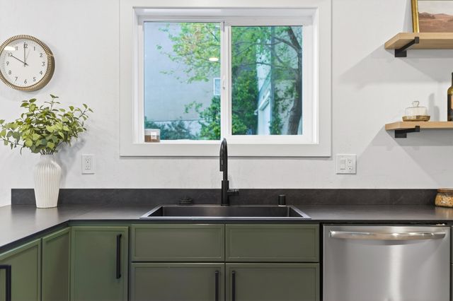 2036 Placer Street, Redding, CA 96001