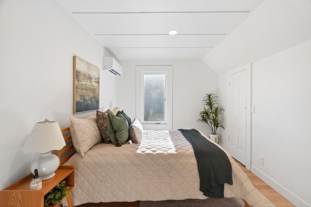 2036 Placer Street, Redding, CA 96001