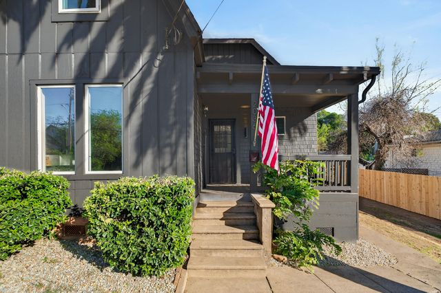 2036 Placer Street, Redding, CA 96001