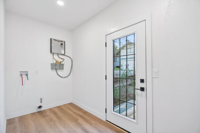 2036 Placer Street, Redding, CA 96001