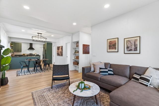 2036 Placer Street, Redding, CA 96001