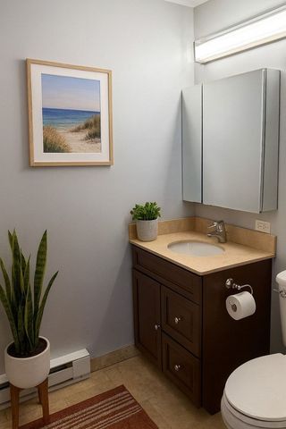4170 N Marine Drive 9F, Chicago, IL 60613