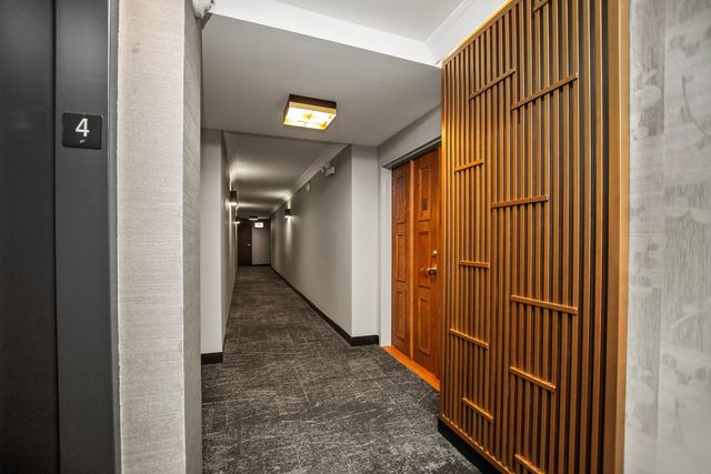 4170 N Marine Drive 9F, Chicago, IL 60613