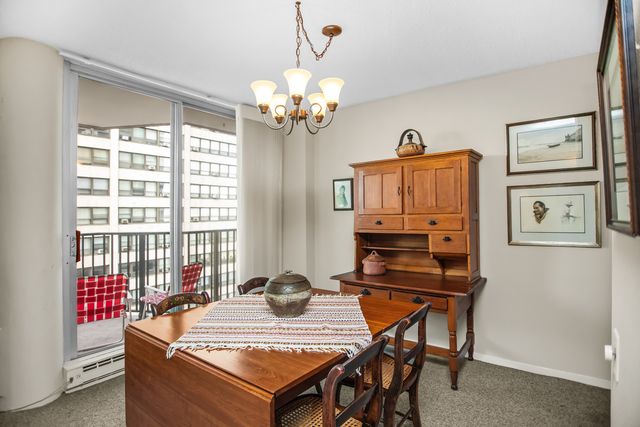 4170 N Marine Drive 9F, Chicago, IL 60613