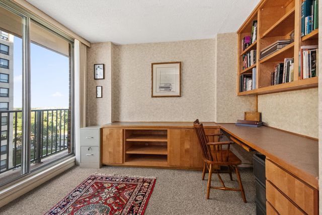 4170 N Marine Drive 9F, Chicago, IL 60613