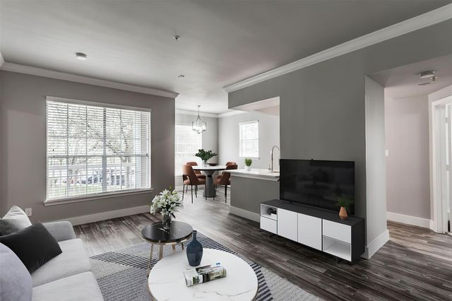 19100 N Glenwest Drive 1130, Friendswood, TX 77546