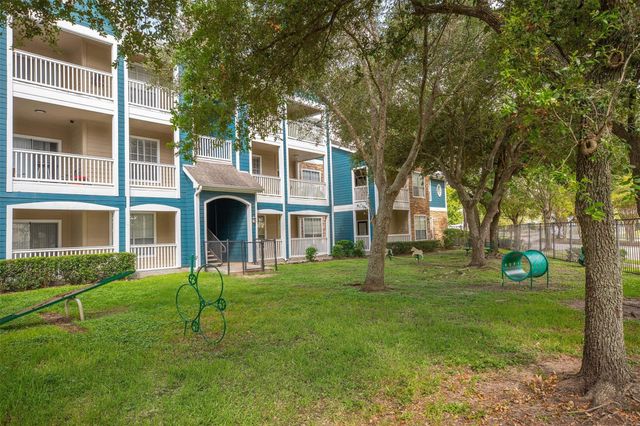 19100 N Glenwest Drive 1130, Friendswood, TX 77546