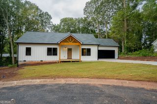 83 Crestwood Drive, Hartwell, GA 30643