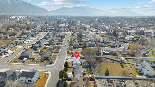 519 N 600 E, Springville, UT 84663