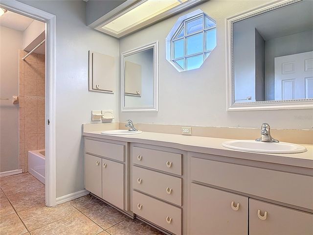 1807 VIRGINIA COURT, Tavares, FL 32778