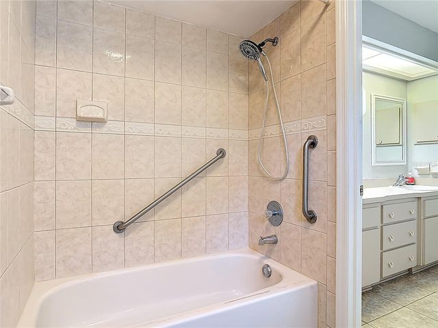 1807 VIRGINIA COURT, Tavares, FL 32778