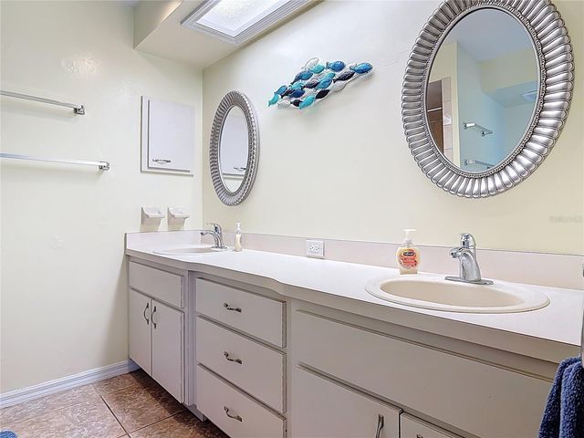 1807 VIRGINIA COURT, Tavares, FL 32778